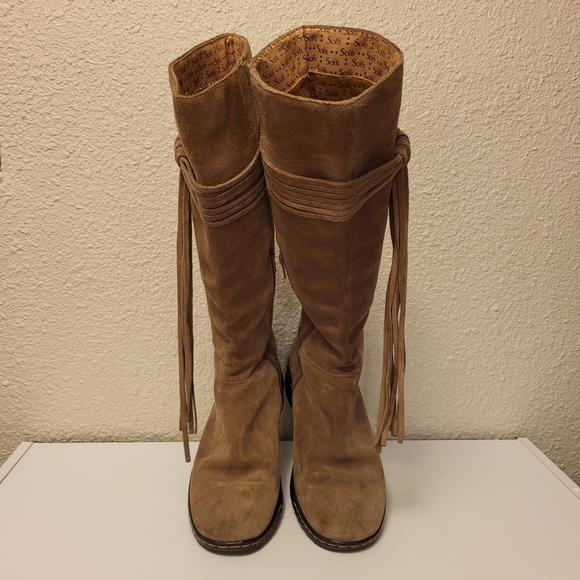 Söfft Tan-Brown Tassel Boots Size 6MW - Picture 10 of 13